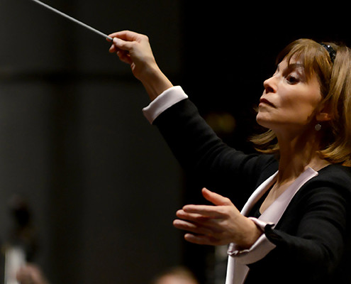 JoAnn_Falletta_conducting@David-Adam-Beloff